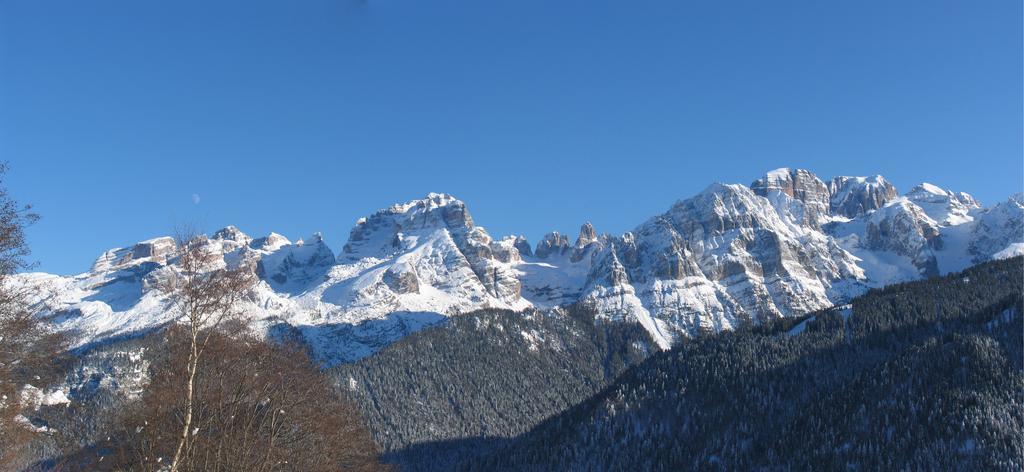 Apartament Dolomiti Di Brenta House Madonna Zewnętrze zdjęcie